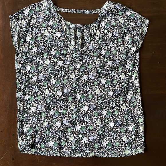 Floral LOFT blouse - Picture 4 of 9